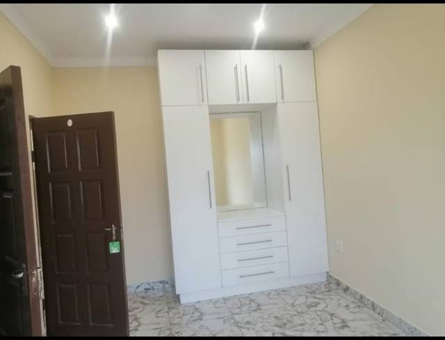 3 BEDROOM PROPERTY TO RENT IN TREASURE BEACH
